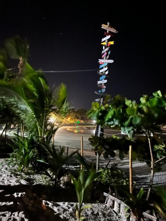 Vila Dos Gnomos Paraiso Mistico Pe Na Areia Ilhéus Zewnętrze zdjęcie